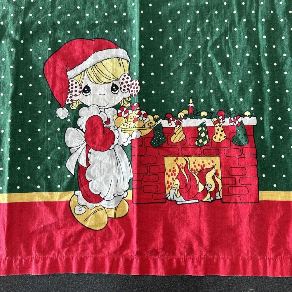 Vtg 90s Precious Moments Christmas Full Apron Green‎ Red Fireplace Stockings